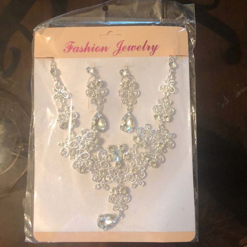 Fashion jewelry still in package
